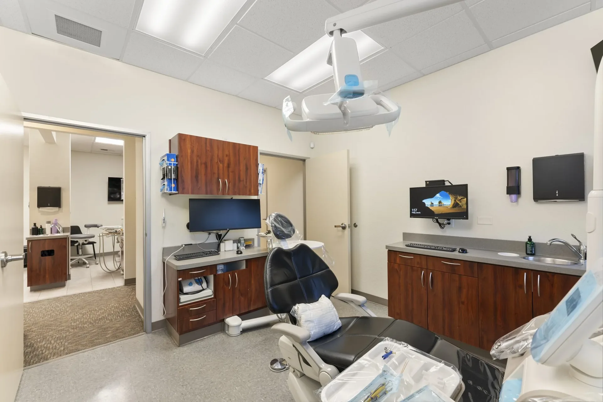 A treatment bay at Artisan Dentistry in Midtown Sacramento